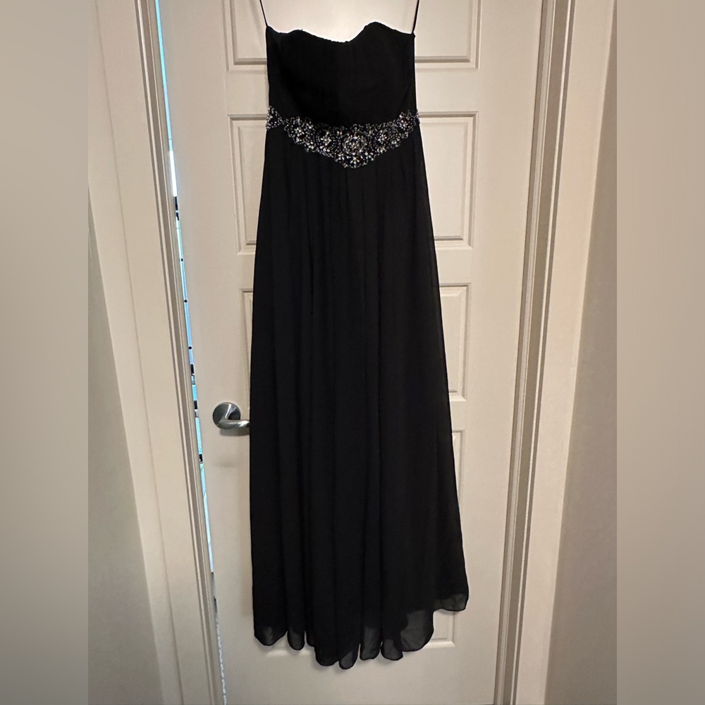 Juliet Minimalist Black Formal Floor Length Dress